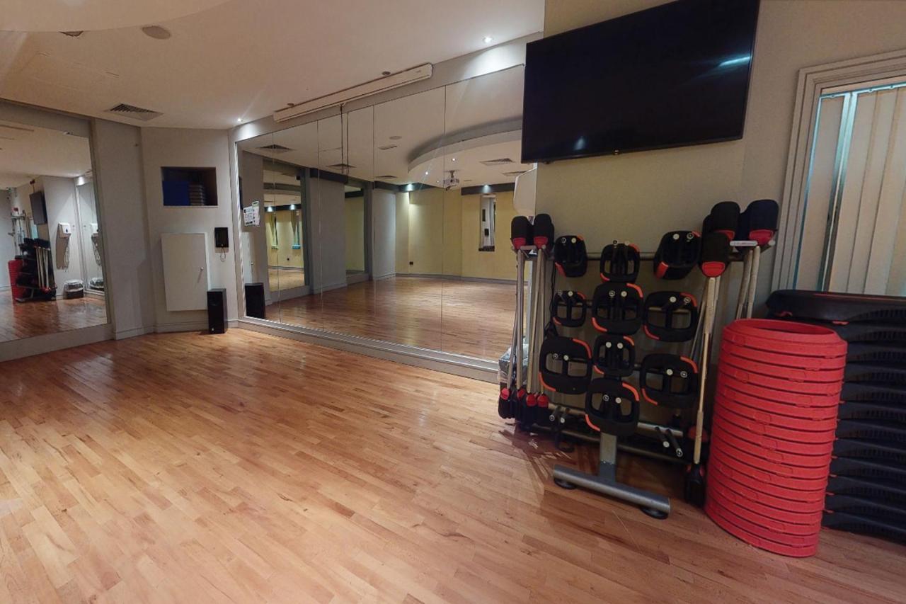 Village Hotel Birmingham Γουόλσολ Εξωτερικό φωτογραφία