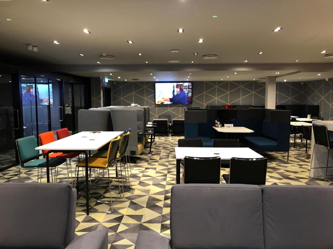 Village Hotel Birmingham Γουόλσολ Εξωτερικό φωτογραφία